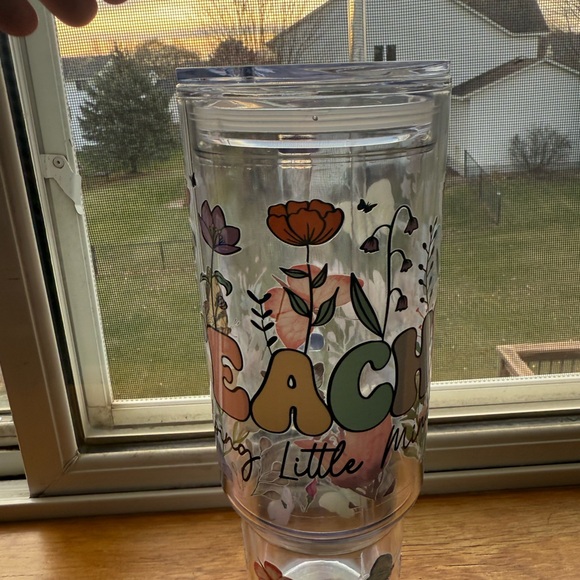 Floral Teachet Tumbler with Handle - Picture 2 of 4